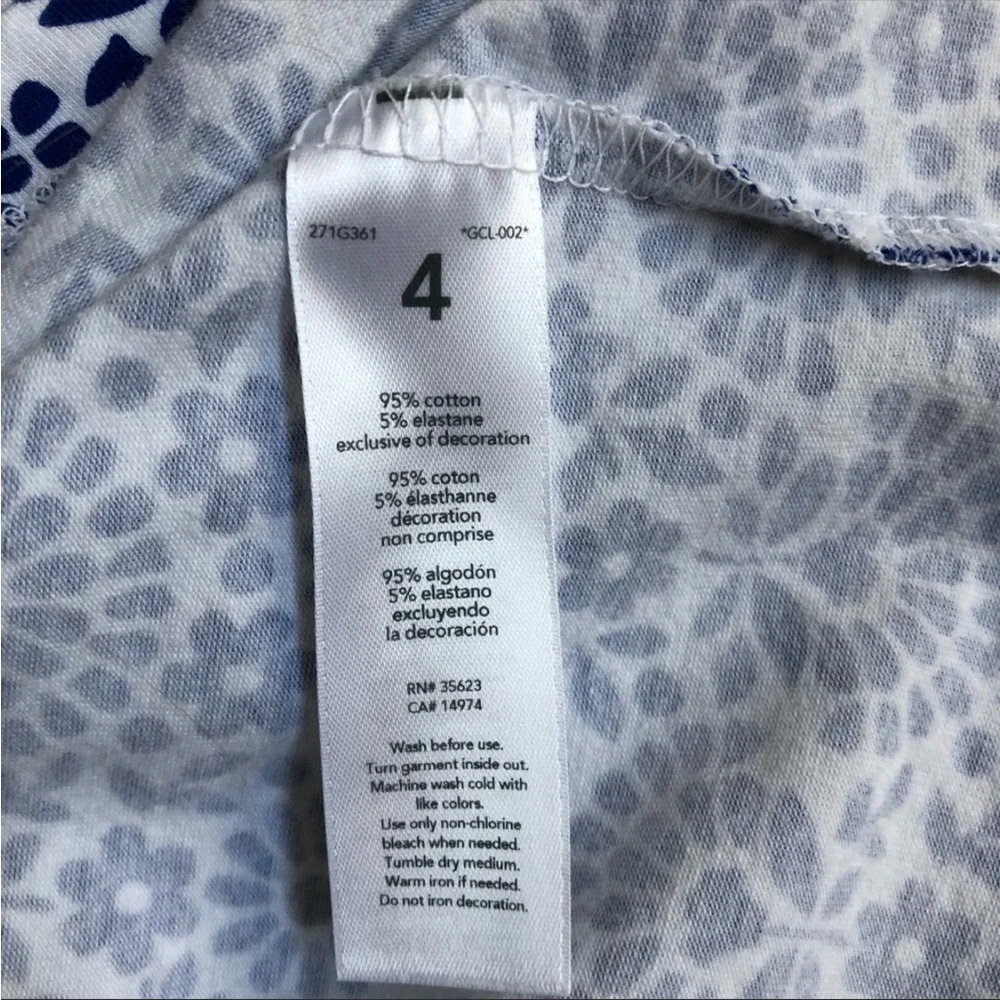 Carter’s long dress.